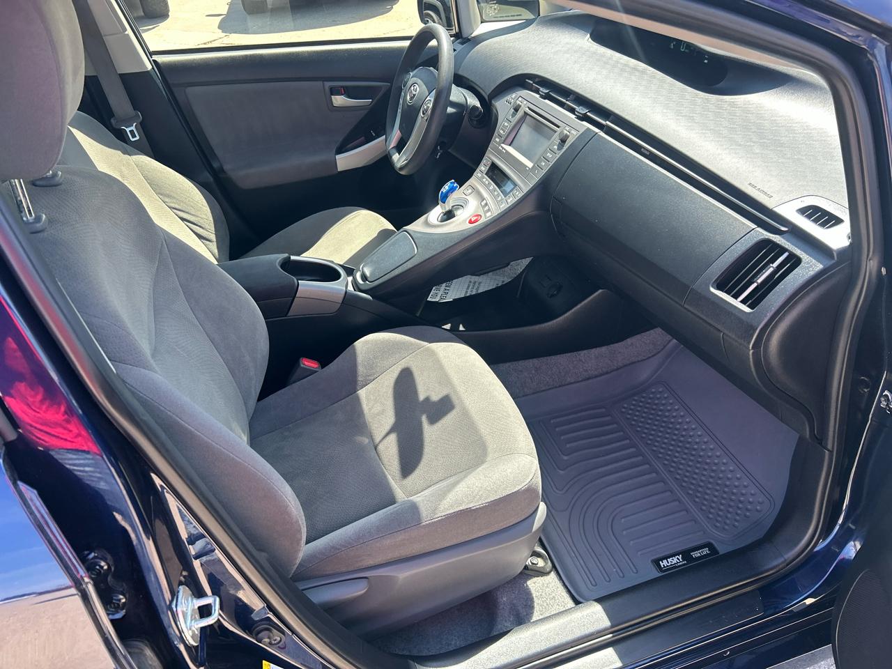 Toyota Prius 5dr HB Three (Natl) 2014