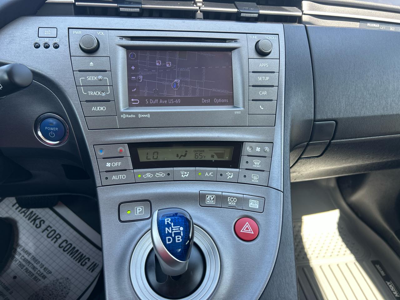 Toyota Prius 5dr HB Three (Natl) 2014