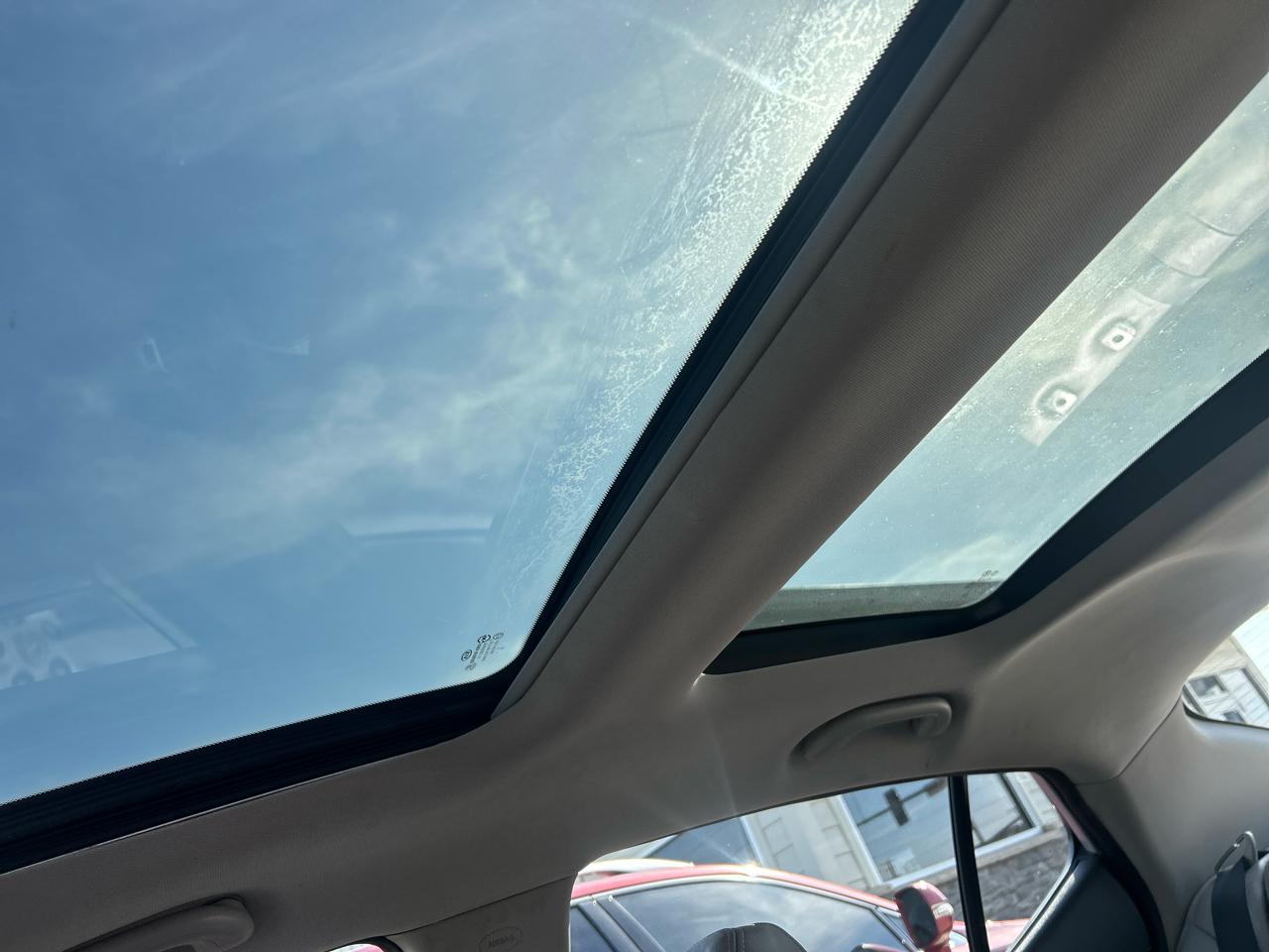 Kia Optima 4dr Sdn 2.4L Auto EX 2012