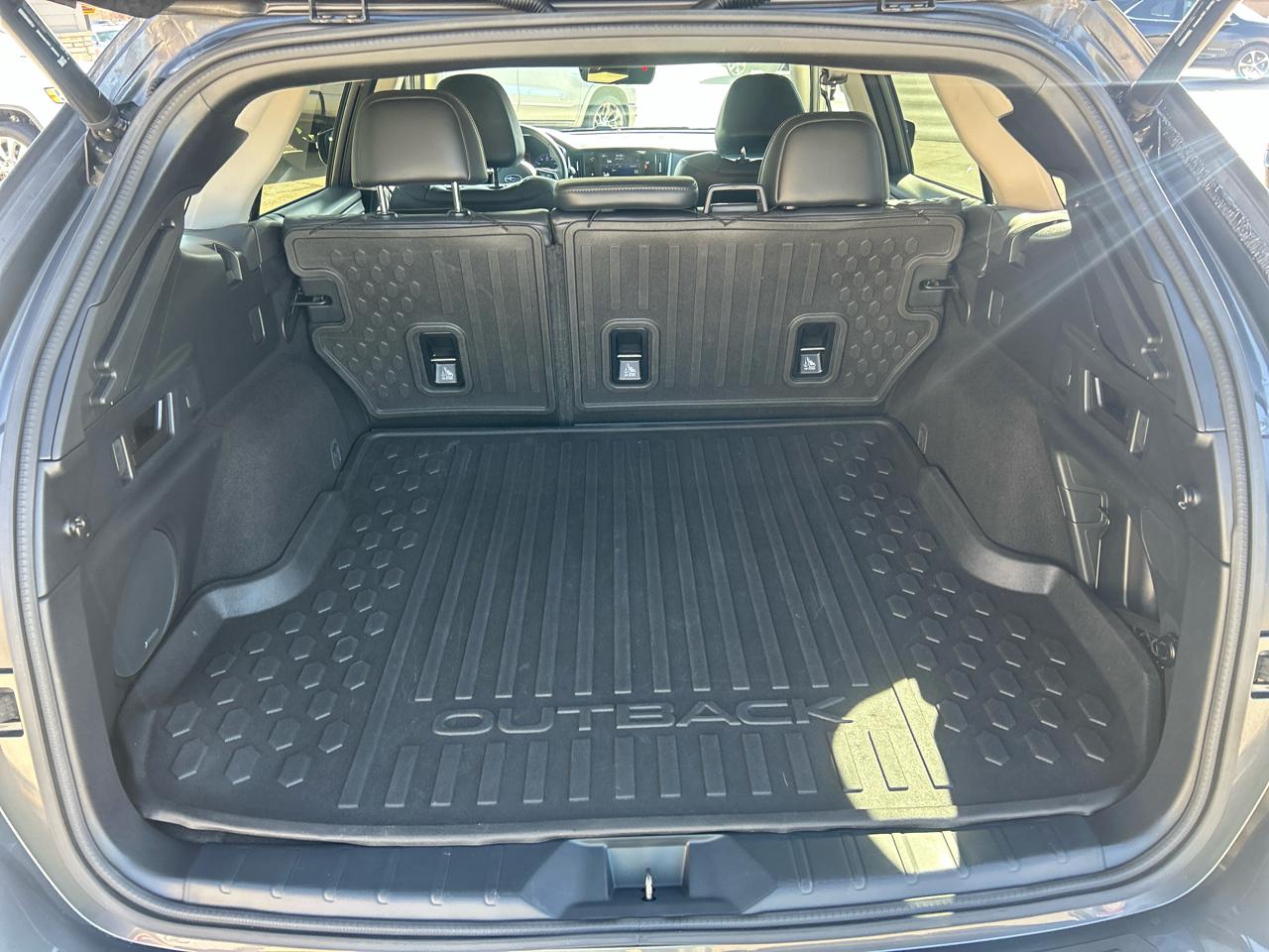 Subaru Outback Limited CVT 2020