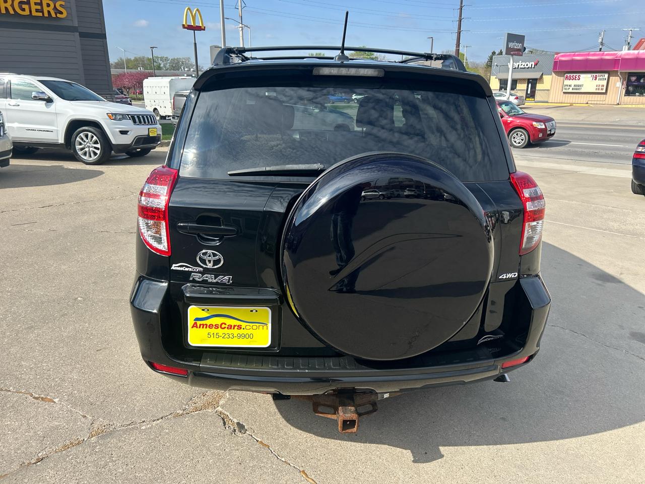 Toyota RAV4 4WD 4dr V6 5-Spd AT (Natl) 2011