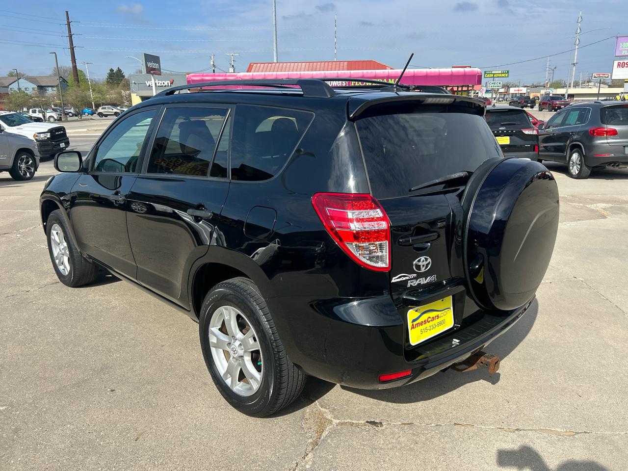 Toyota RAV4 4WD 4dr V6 5-Spd AT (Natl) 2011