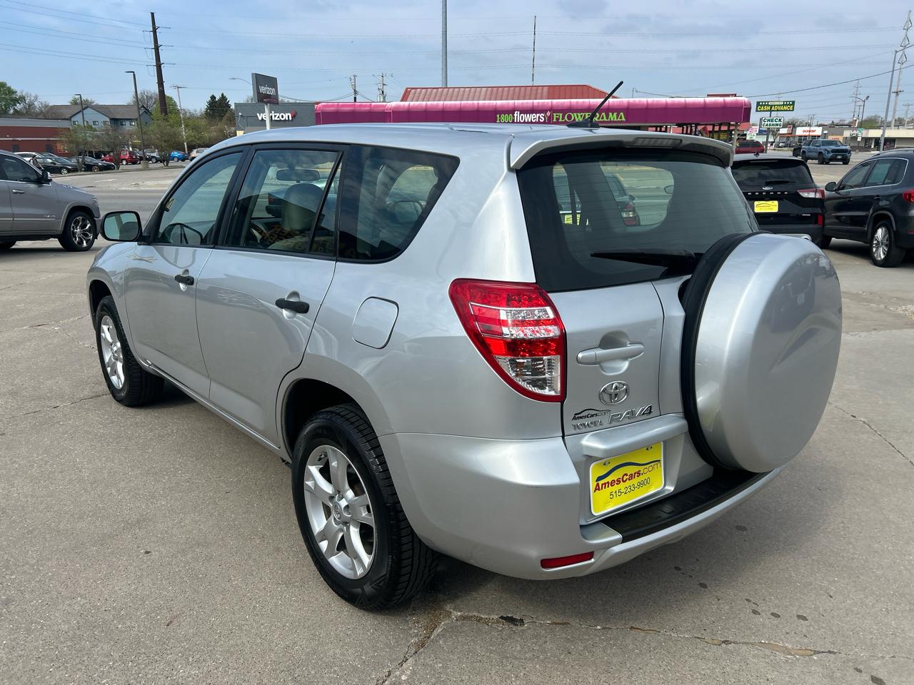Toyota RAV4 4WD 4dr 4-cyl 4-Spd AT (Natl) 2009
