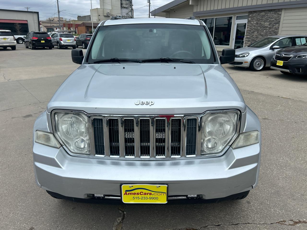 Jeep Liberty 4WD 4dr Limited 2011