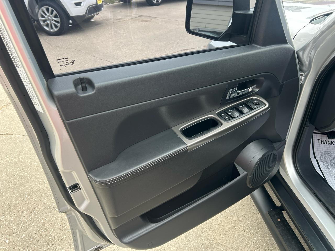 Jeep Liberty 4WD 4dr Limited 2011