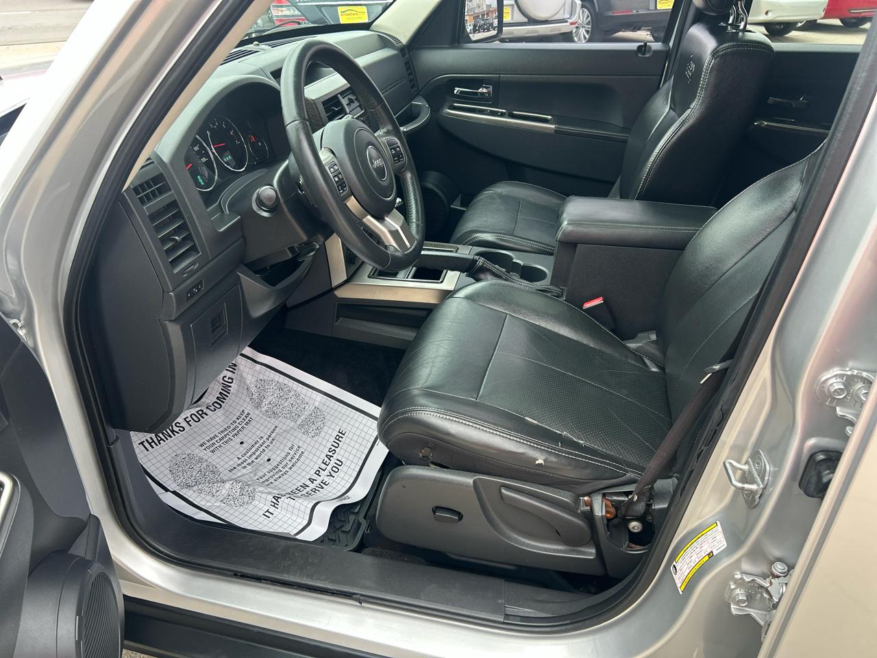 Jeep Liberty 4WD 4dr Limited 2011