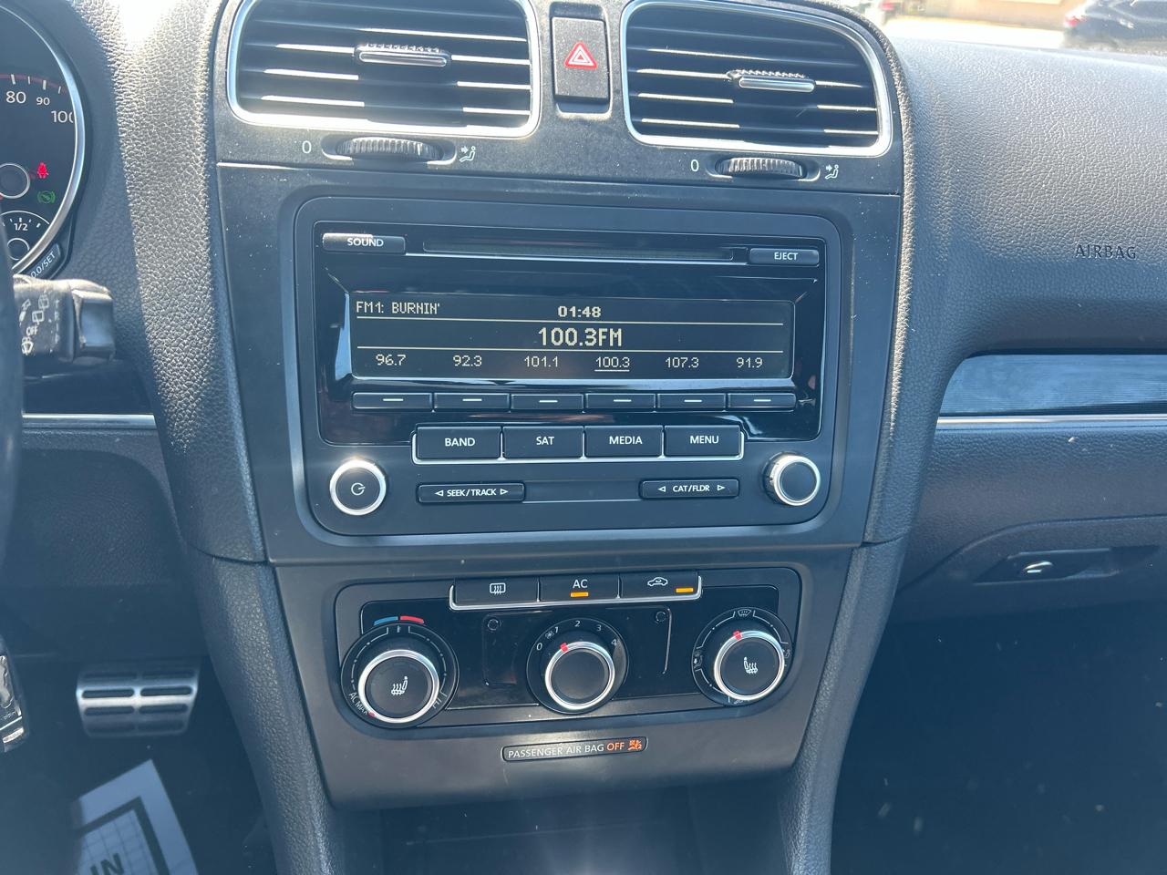 Volkswagen GTI 2dr HB DSG w/Sunroof & Navi PZEV 2012