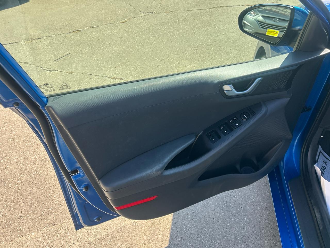 Hyundai Ioniq Hybrid SEL Hatchback 2018