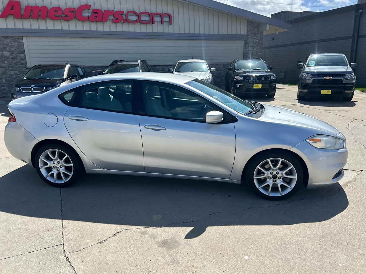 Dodge Dart 4dr Sdn SXT 2013