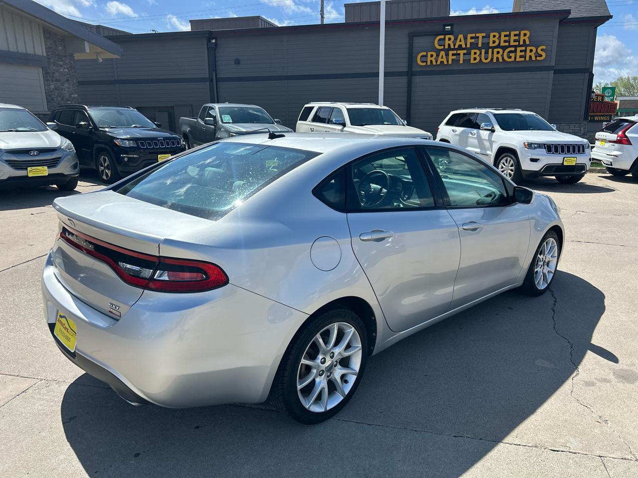 Dodge Dart 4dr Sdn SXT 2013