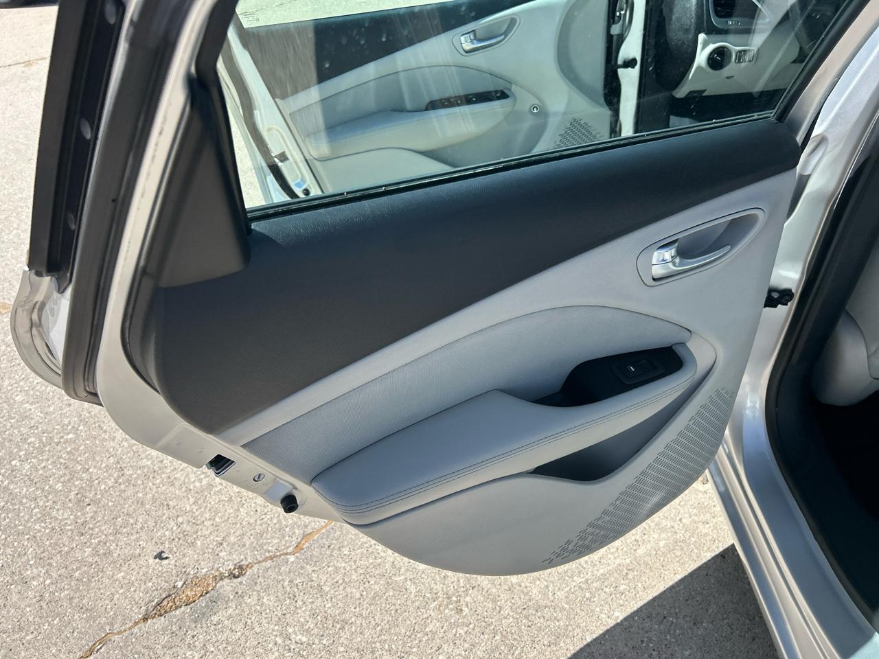 Dodge Dart 4dr Sdn SXT 2013