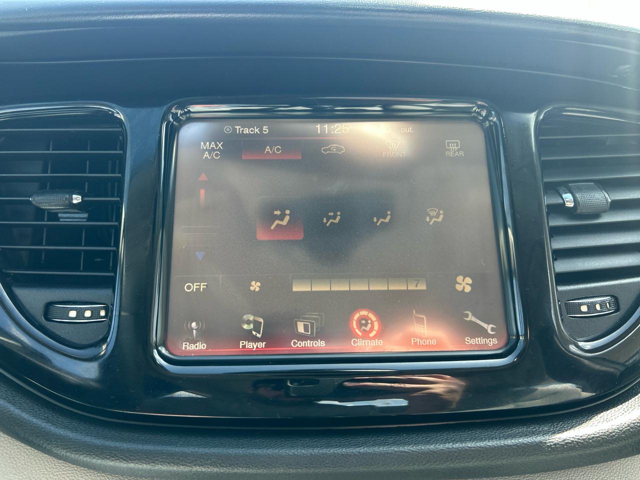 Dodge Dart 4dr Sdn SXT 2013