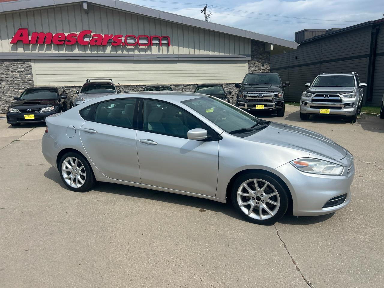 Dodge Dart 4dr Sdn SXT 2013