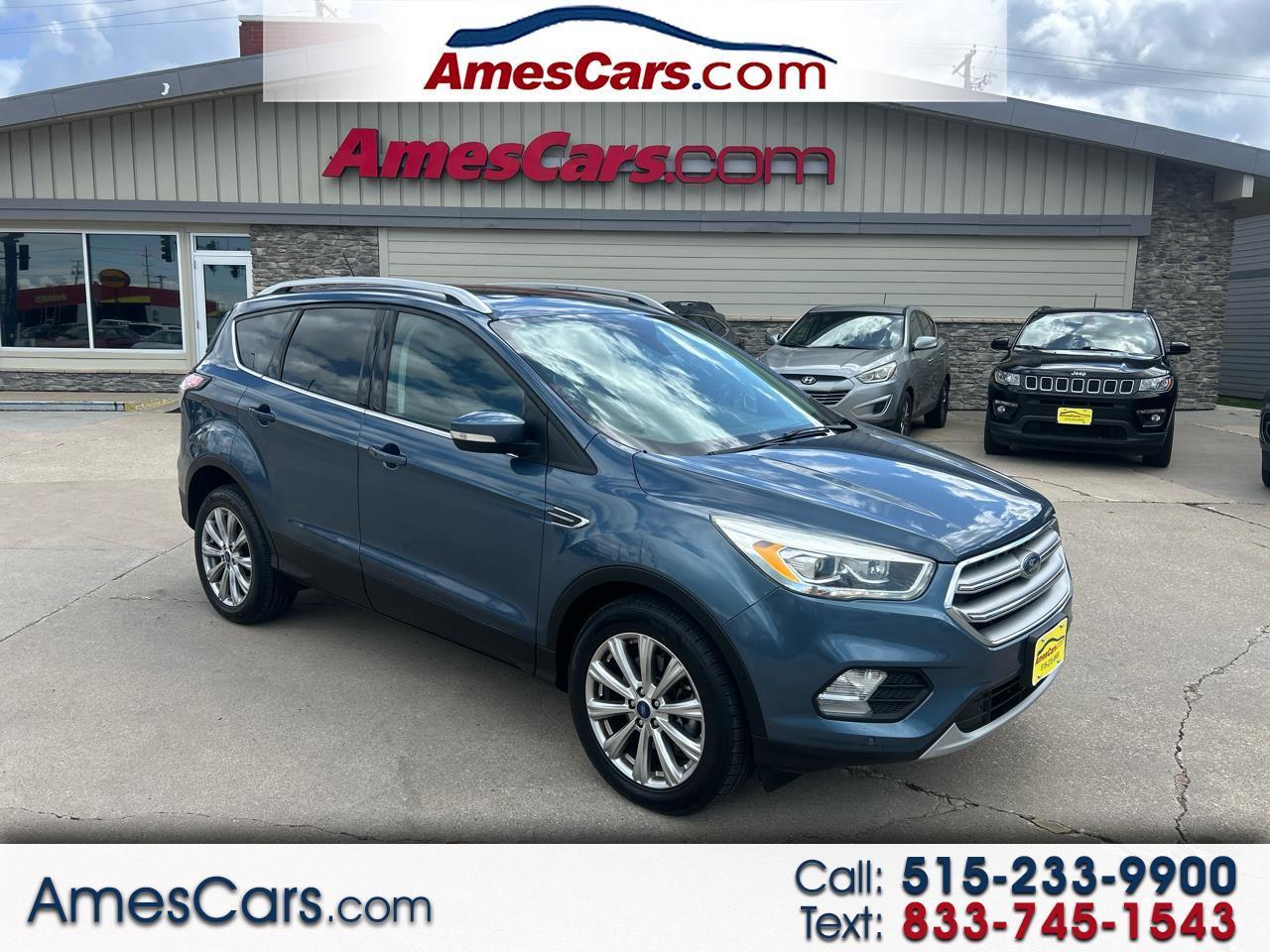 Ford Escape Titanium 4WD 2018
