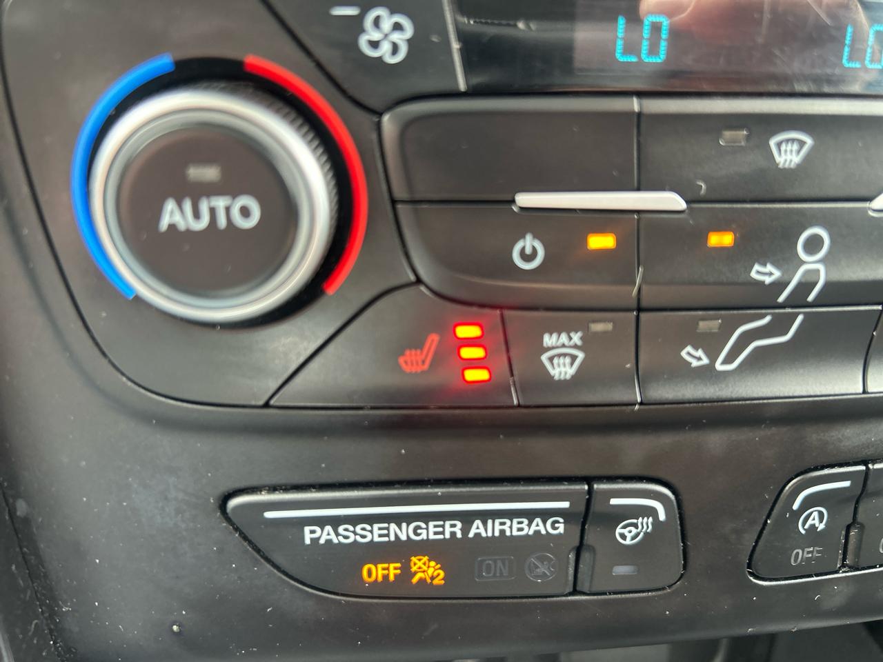 Ford Escape Titanium 4WD 2018