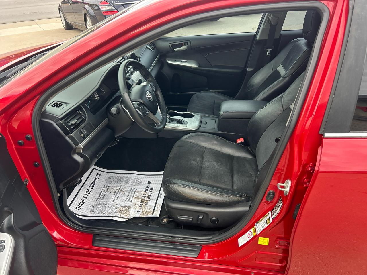 Toyota Camry 2014.5 4dr Sdn I4 Auto SE Sport (Natl) 2014