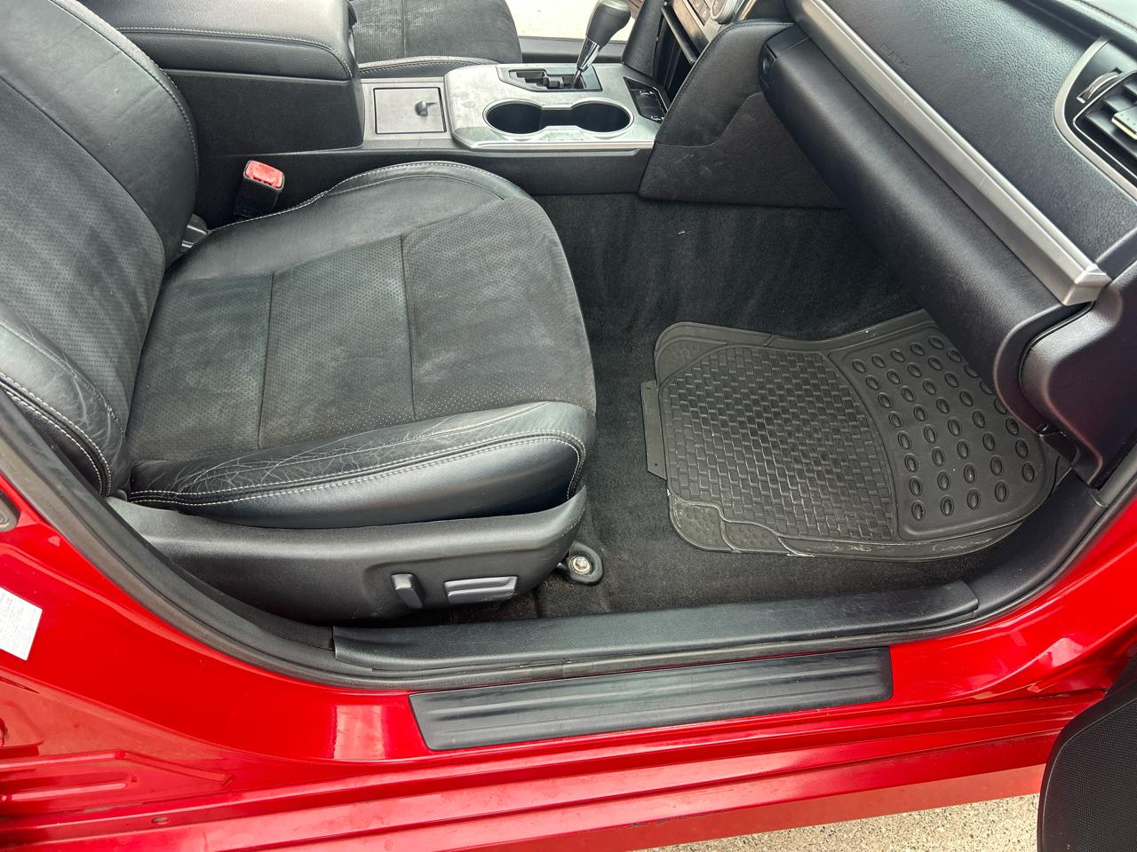 Toyota Camry 2014.5 4dr Sdn I4 Auto SE Sport (Natl) 2014