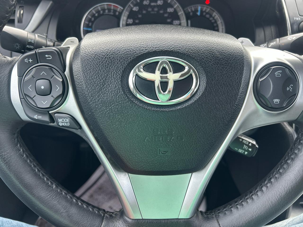 Toyota Camry 2014.5 4dr Sdn I4 Auto SE Sport (Natl) 2014