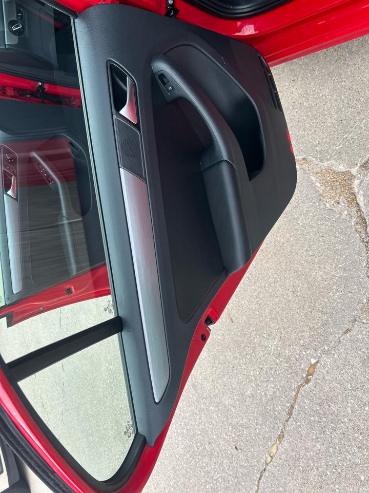 Volkswagen Jetta Sedan 4dr Auto 1.8T Sport PZEV 2016