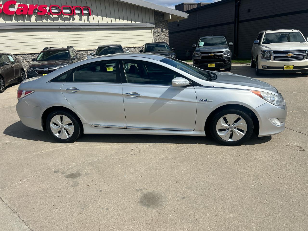 Hyundai Sonata Hybrid 4dr Sdn 2013