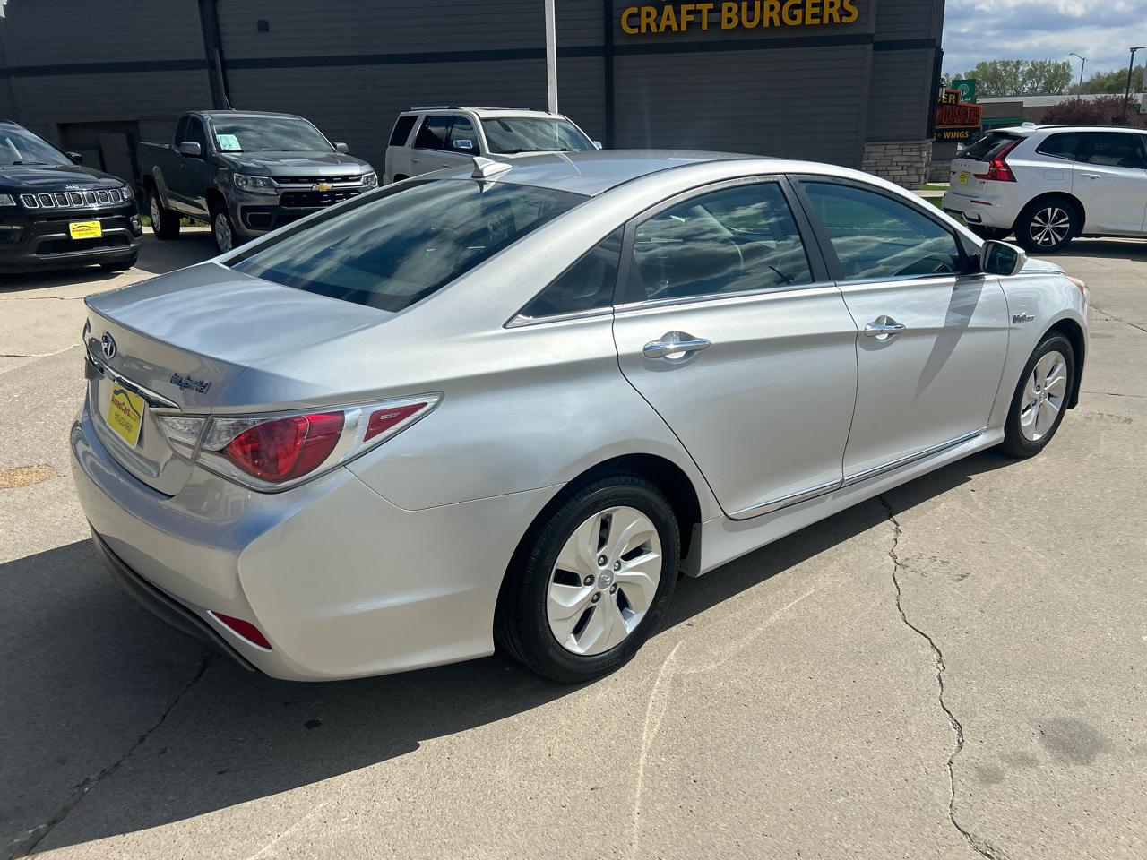 Hyundai Sonata Hybrid 4dr Sdn 2013