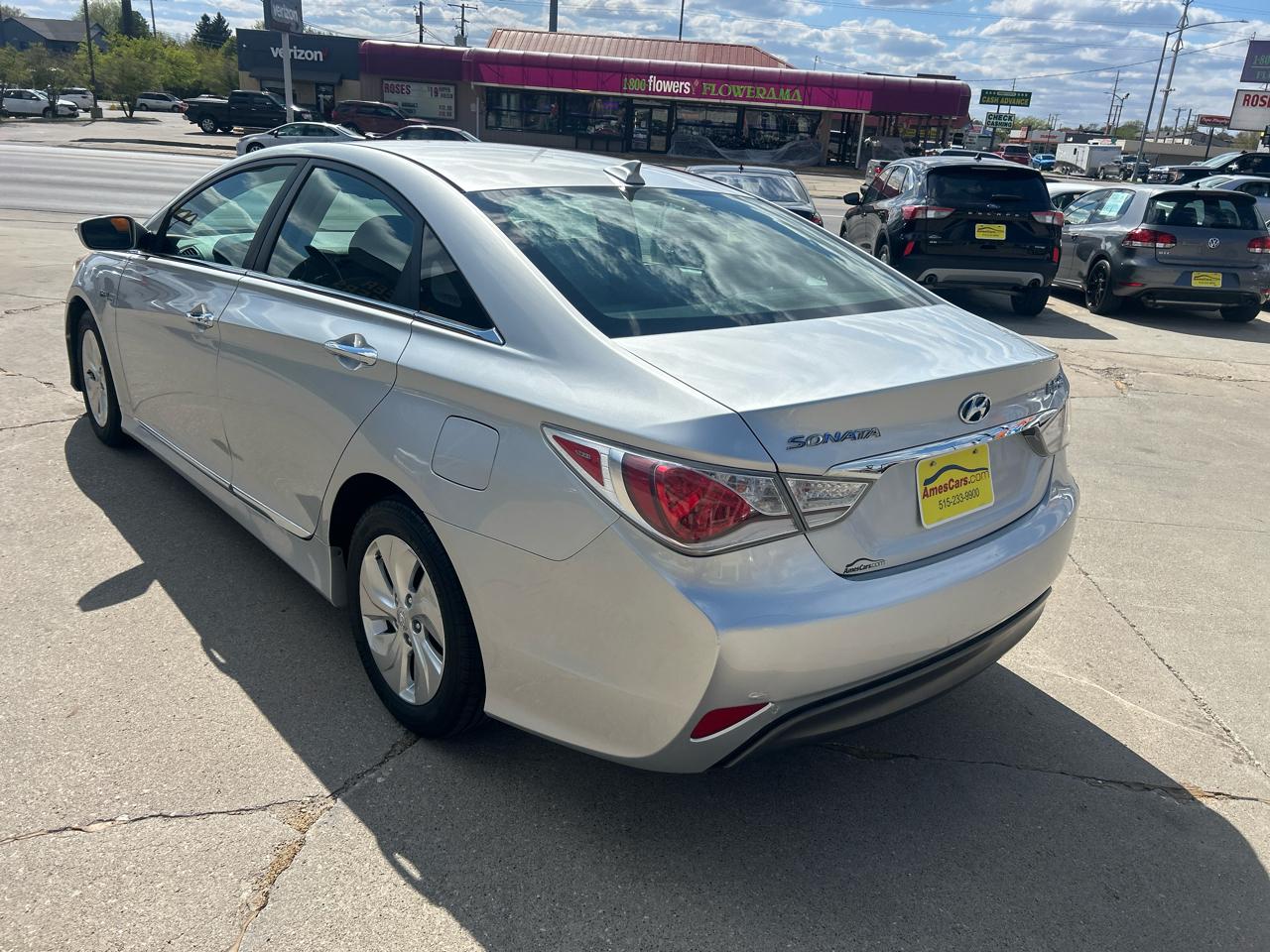 Hyundai Sonata Hybrid 4dr Sdn 2013