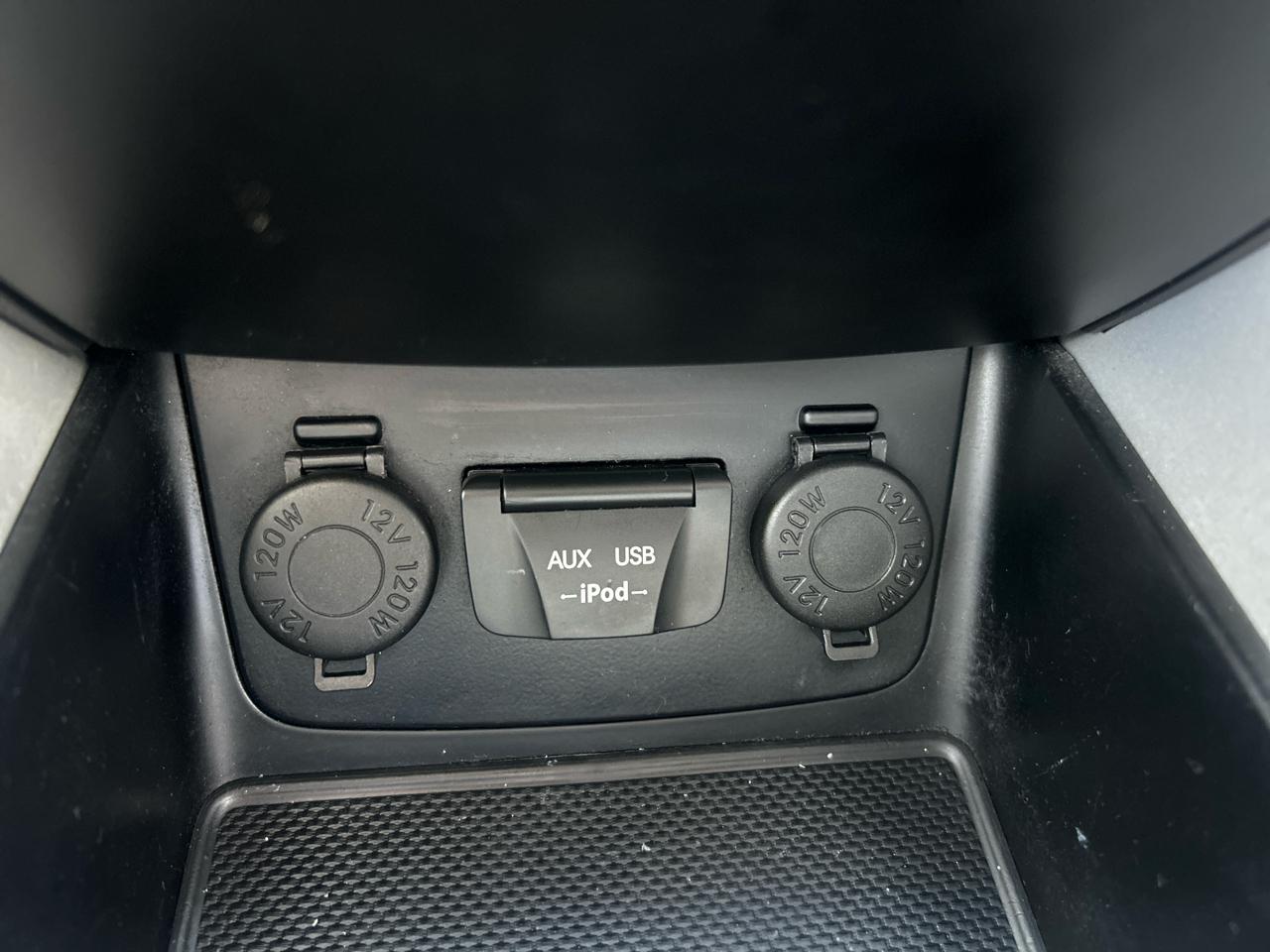 Hyundai Sonata Hybrid 4dr Sdn 2013