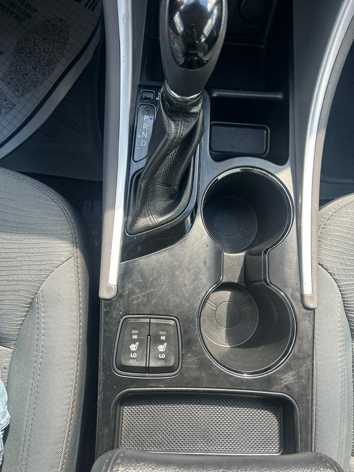 Hyundai Sonata Hybrid 4dr Sdn 2013