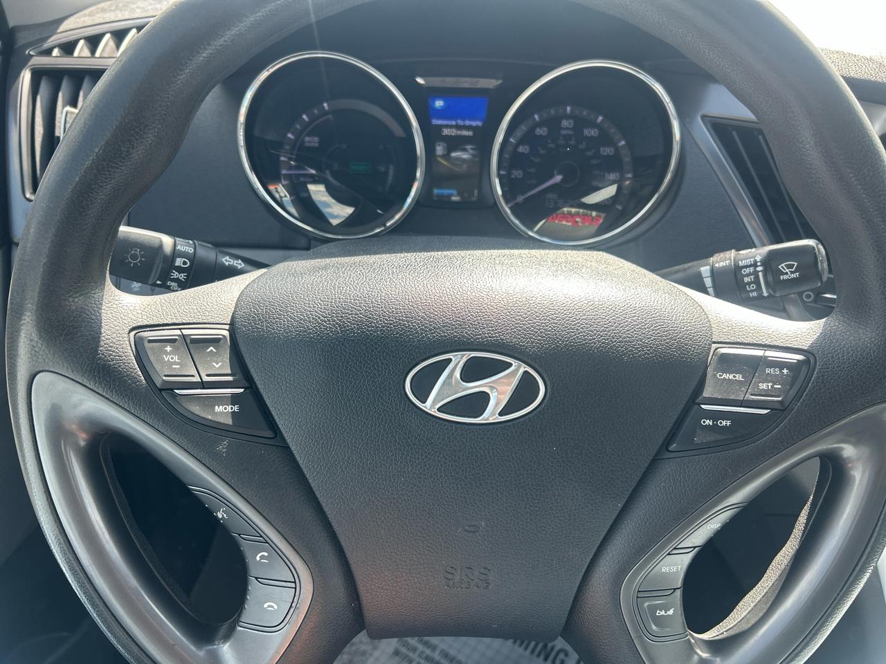 Hyundai Sonata Hybrid 4dr Sdn 2013