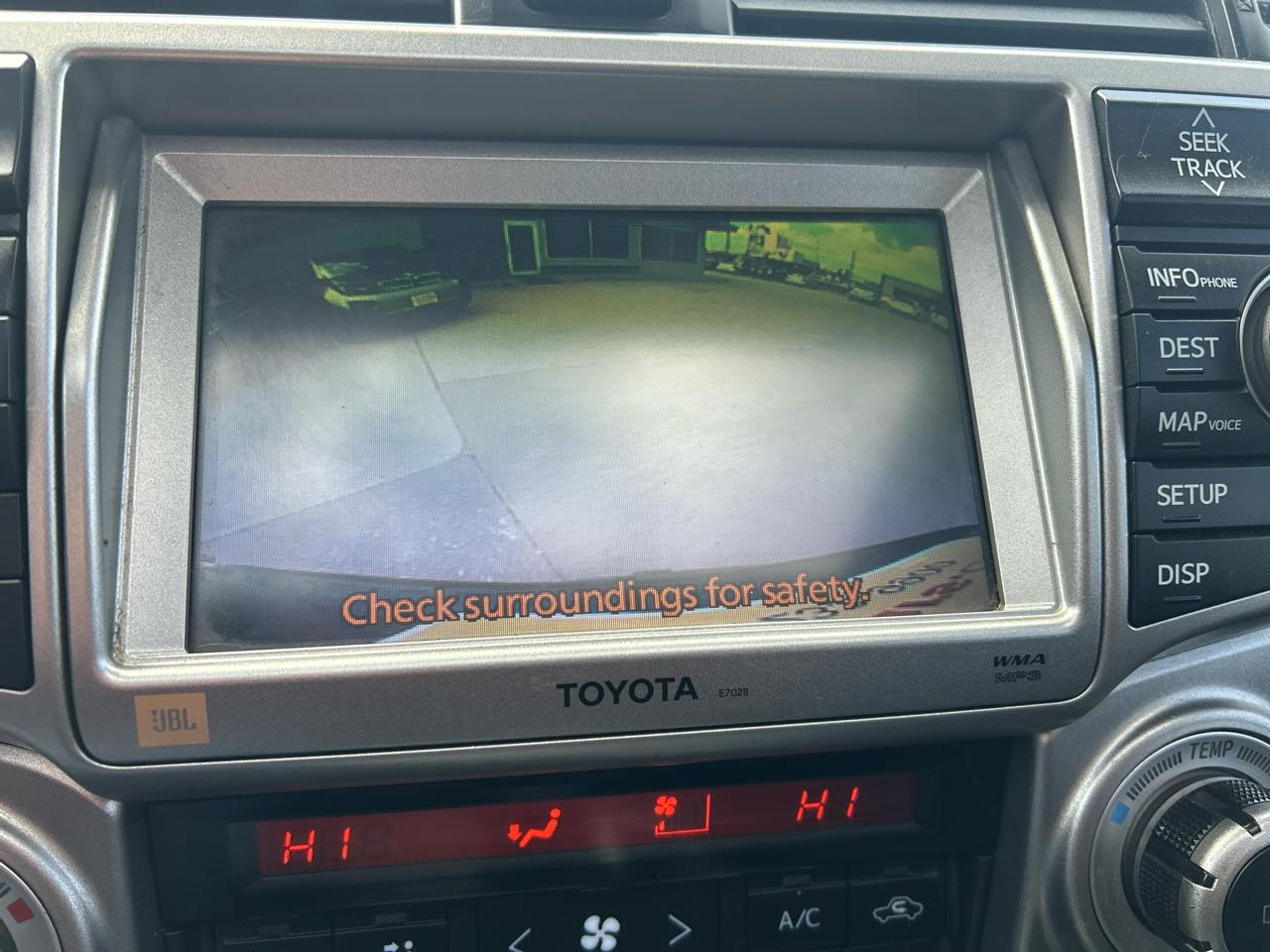 Toyota 4Runner 4WD 4dr V6 Limited (Natl) 2010