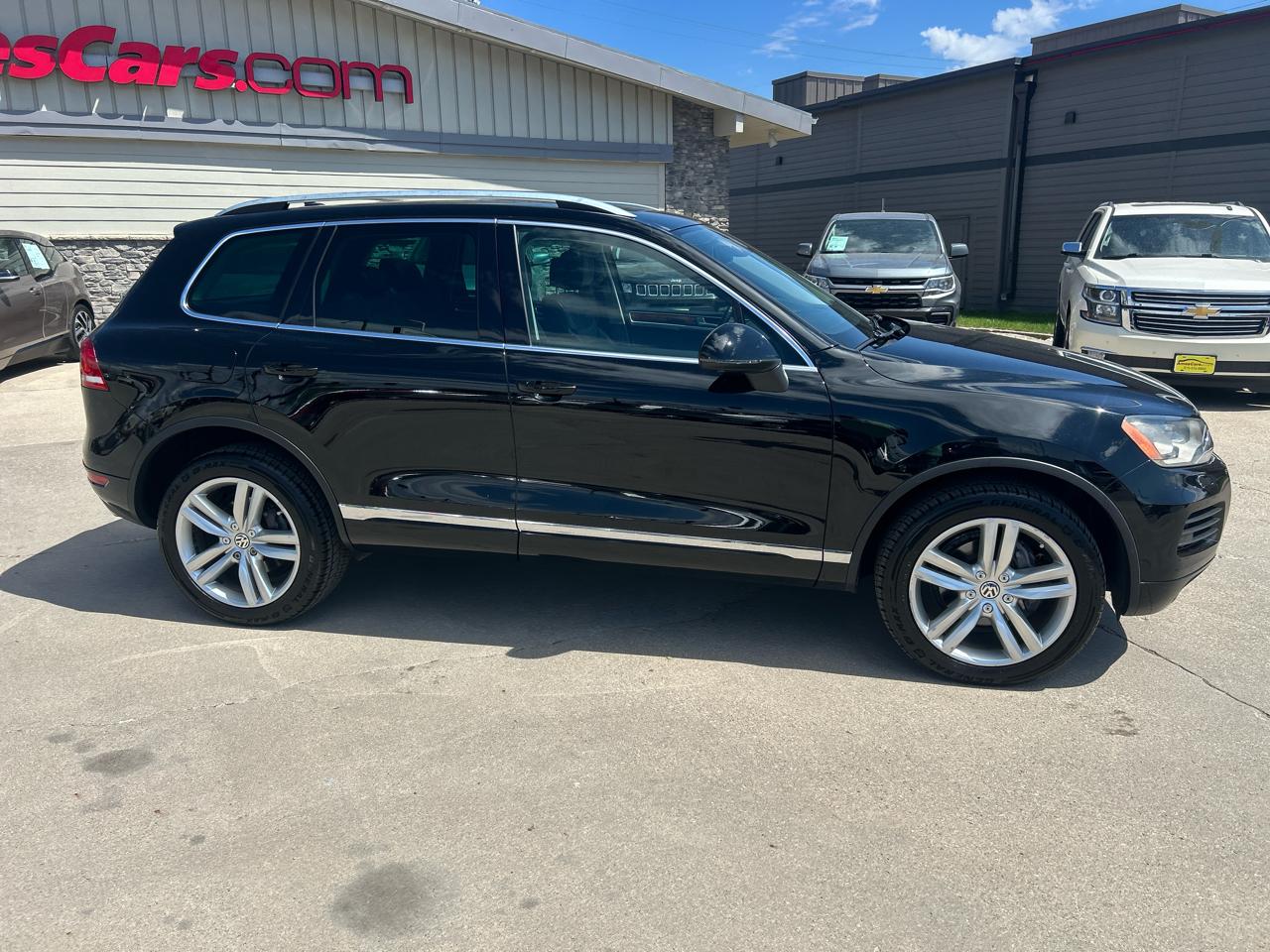 Volkswagen Touareg 4dr TDI Sport w/Nav 2012