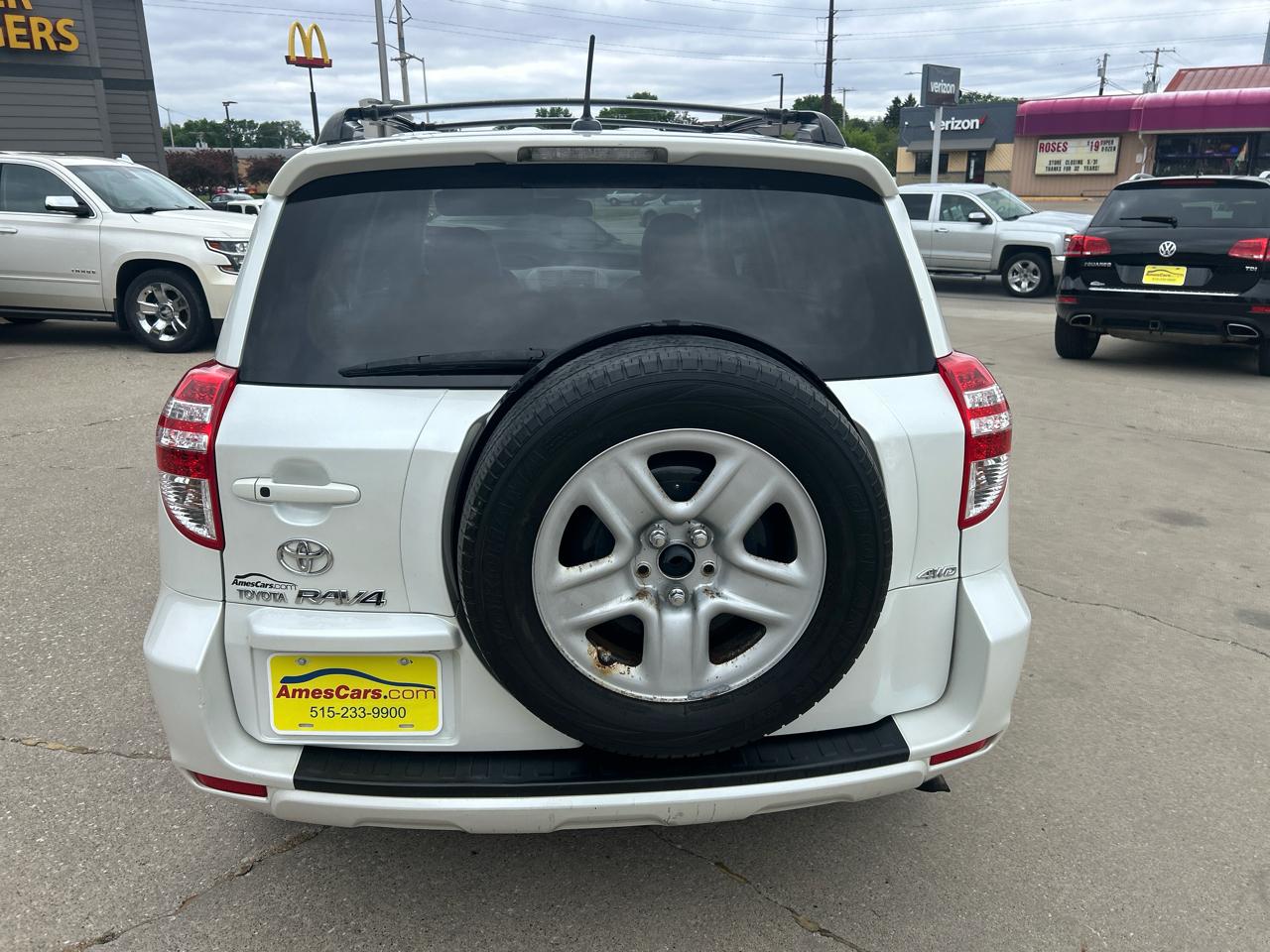 Toyota RAV4 4WD 4dr 4-cyl 4-Spd AT Ltd (Natl) 2010