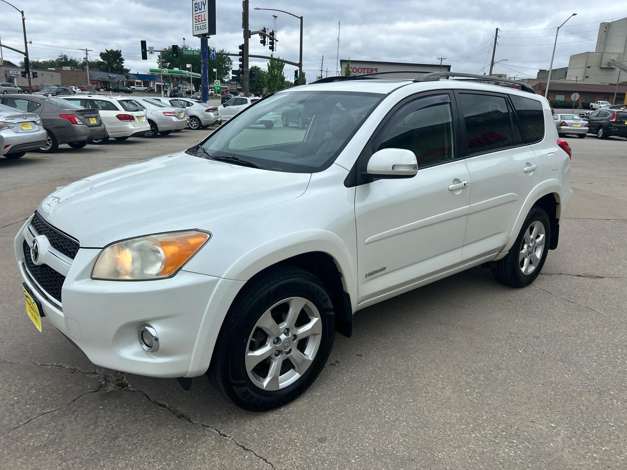 Toyota RAV4 4WD 4dr 4-cyl 4-Spd AT Ltd (Natl) 2010