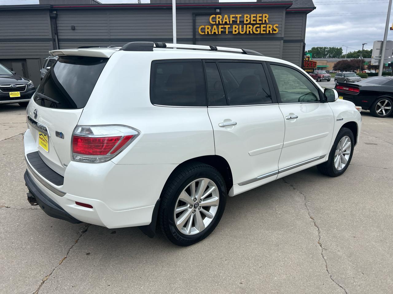 Toyota Highlander Hybrid 4WD 4dr Limited (Natl) 2013