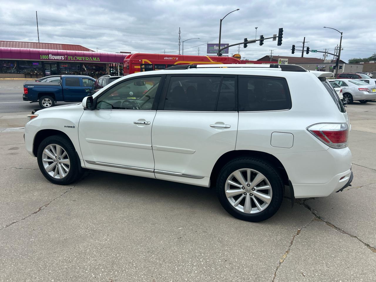 Toyota Highlander Hybrid 4WD 4dr Limited (Natl) 2013