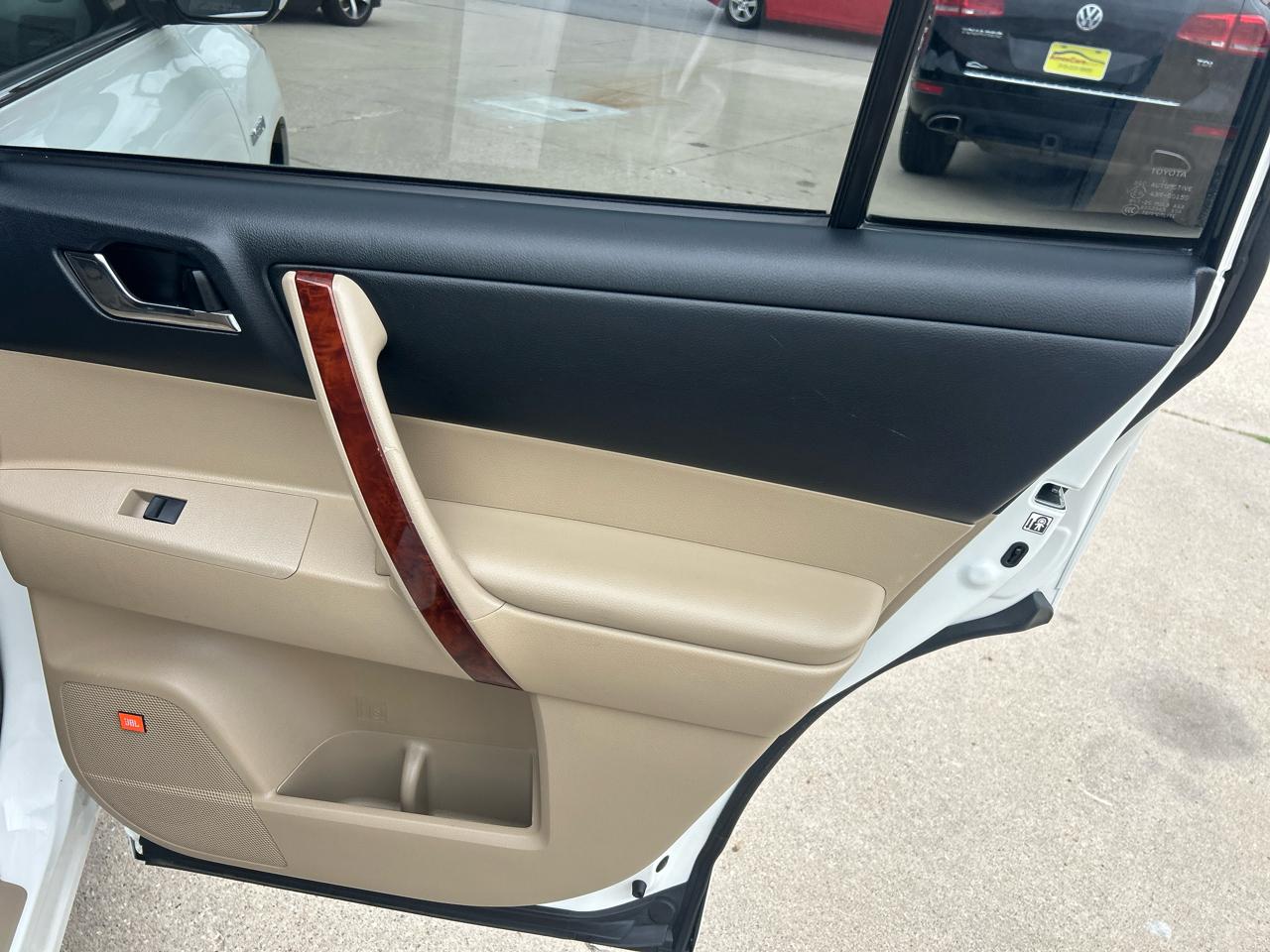 Toyota Highlander Hybrid 4WD 4dr Limited (Natl) 2013