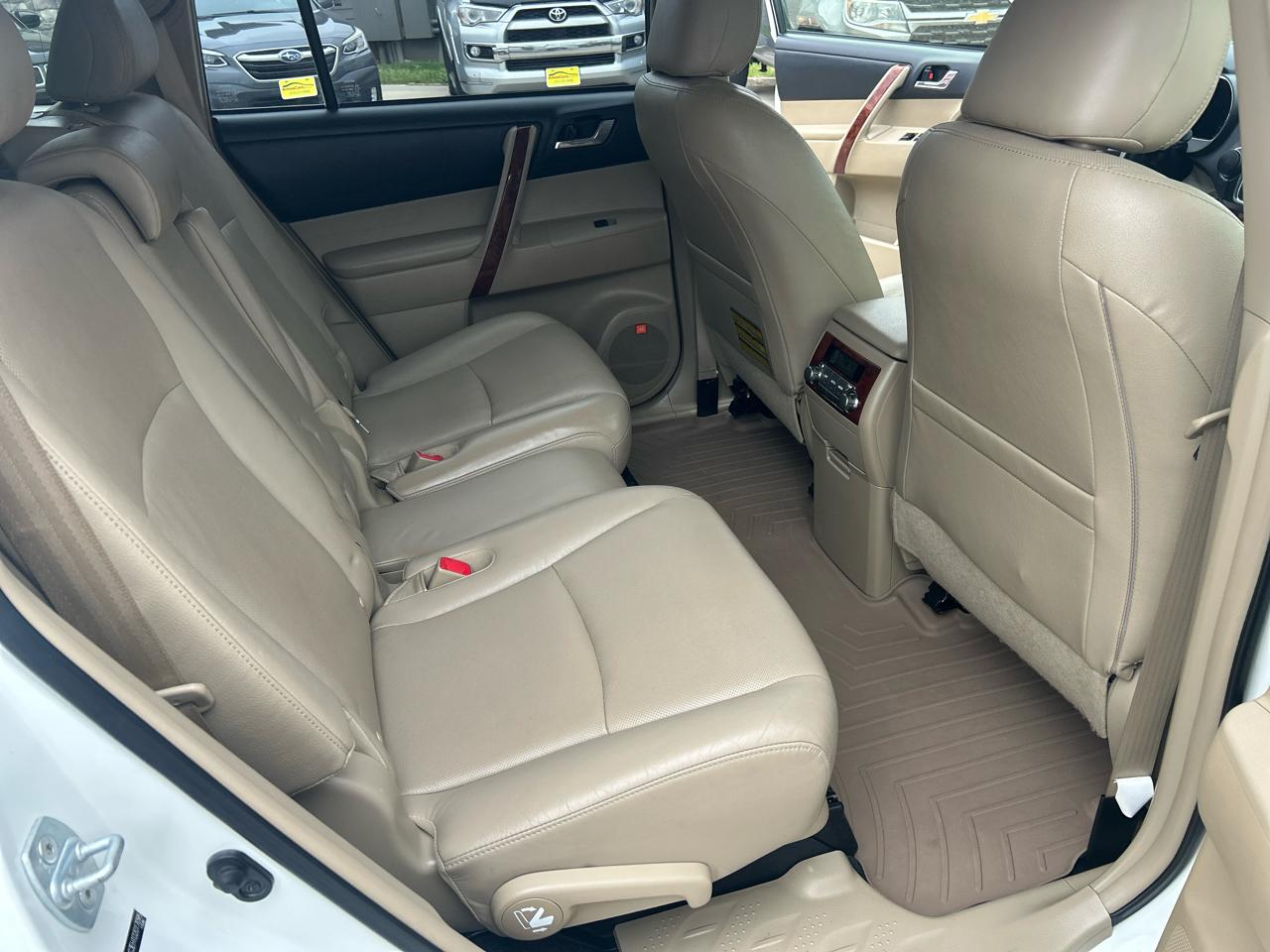 Toyota Highlander Hybrid 4WD 4dr Limited (Natl) 2013