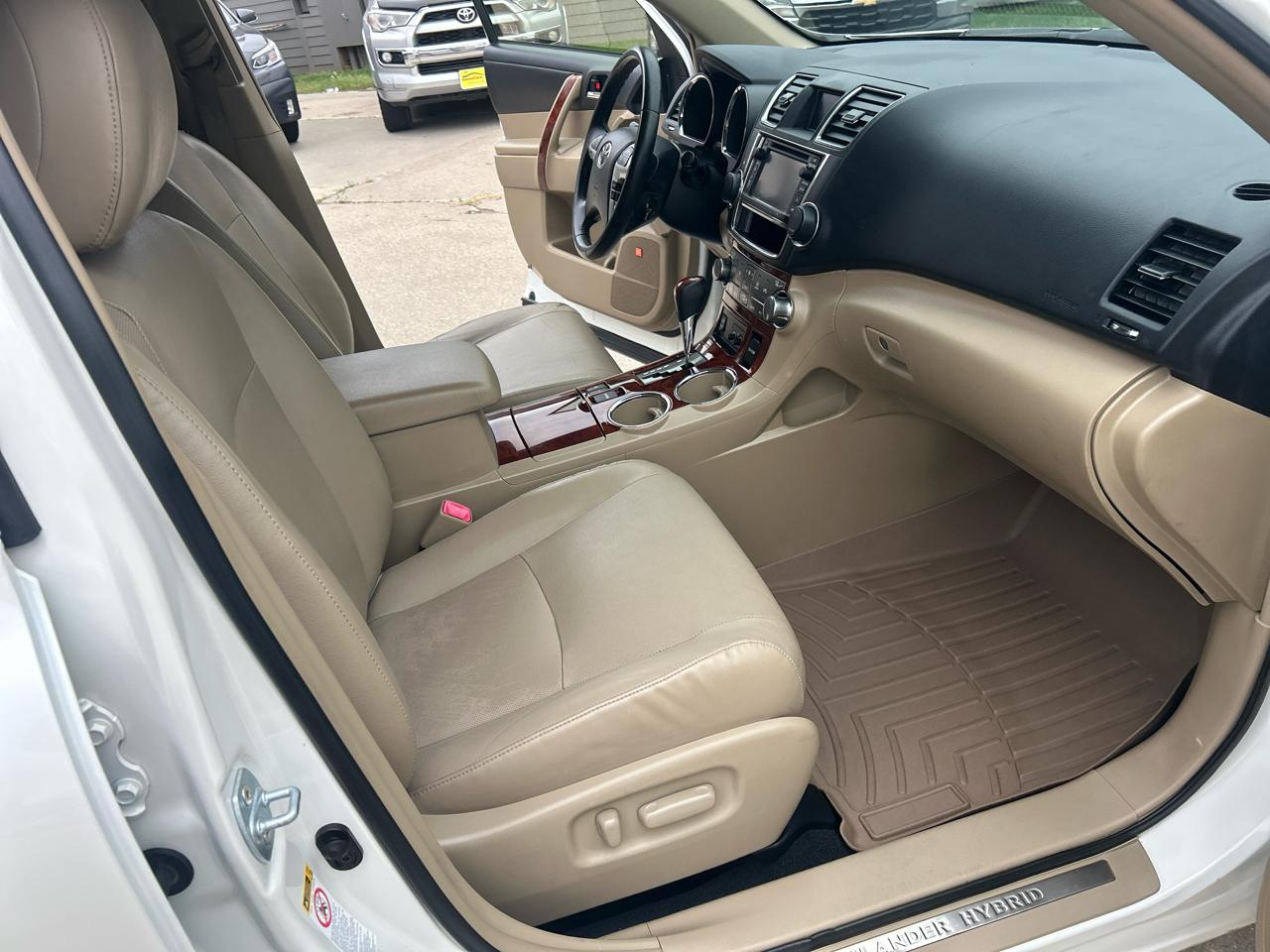 Toyota Highlander Hybrid 4WD 4dr Limited (Natl) 2013