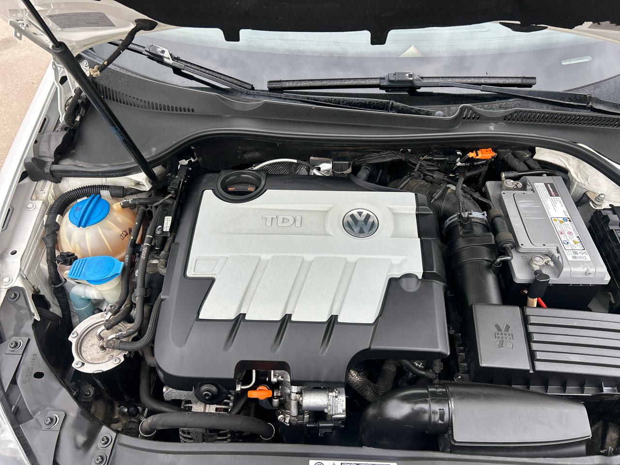 Volkswagen Jetta SportWagen 4dr DSG TDI 2014