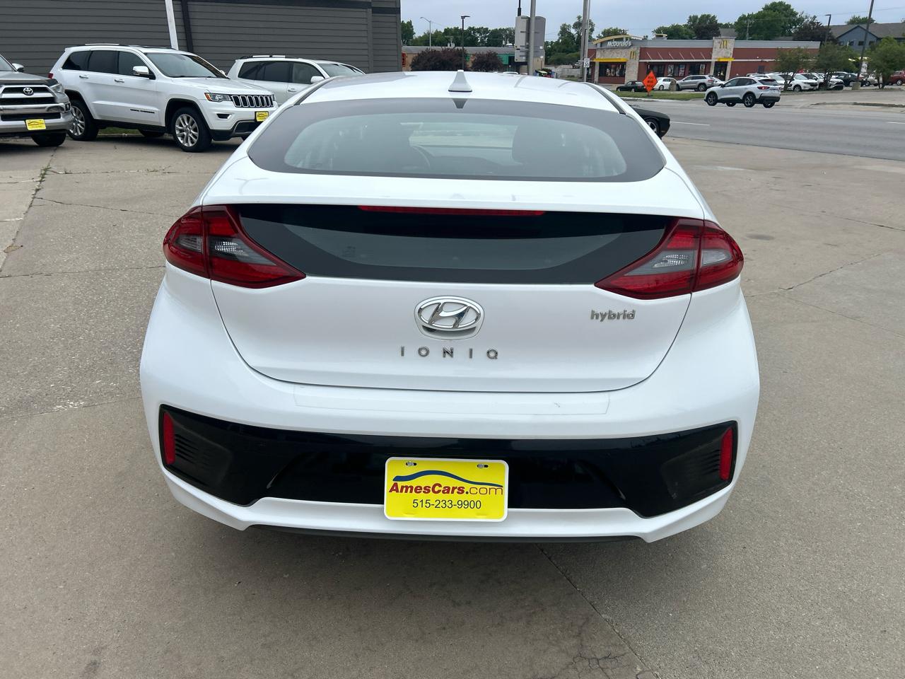 Hyundai Ioniq Hybrid SEL Hatchback 2017