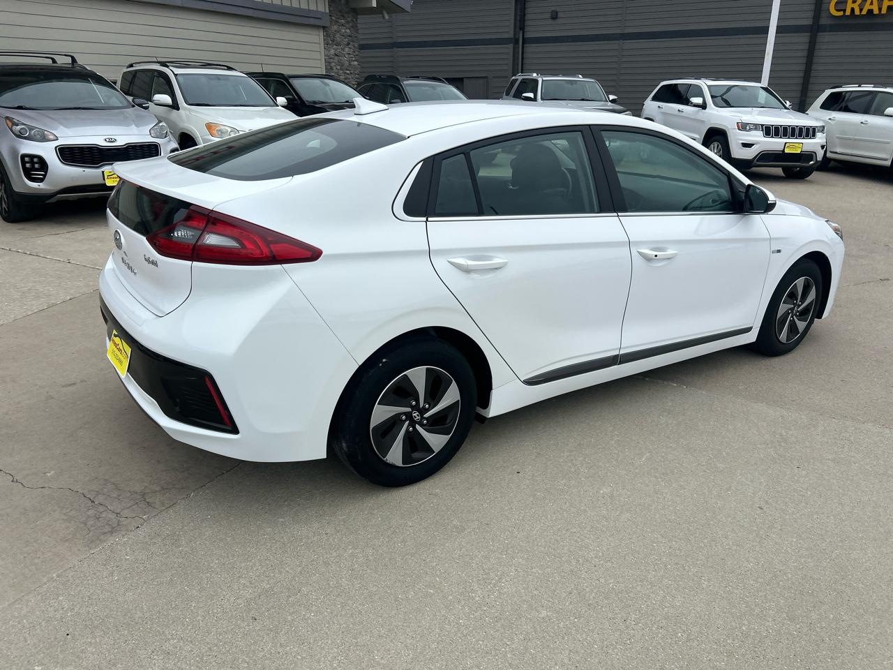 Hyundai Ioniq Hybrid SEL Hatchback 2017