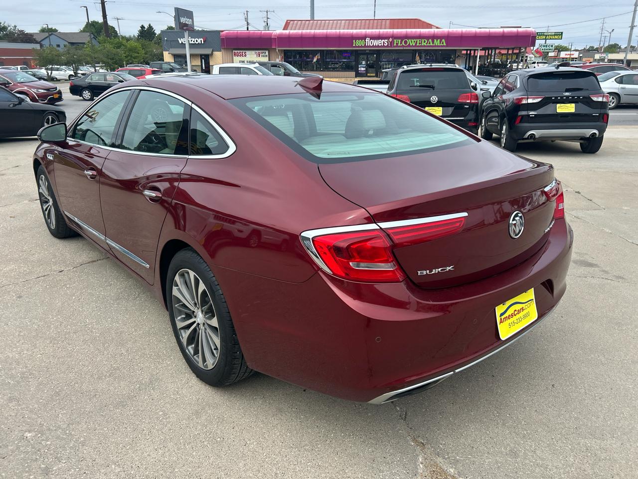 Buick LaCrosse 4dr Sdn Premium FWD 2017