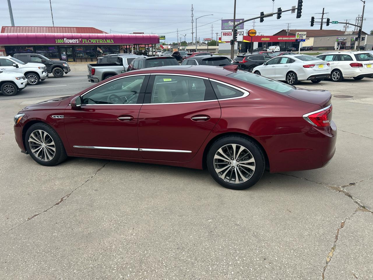 Buick LaCrosse 4dr Sdn Premium FWD 2017