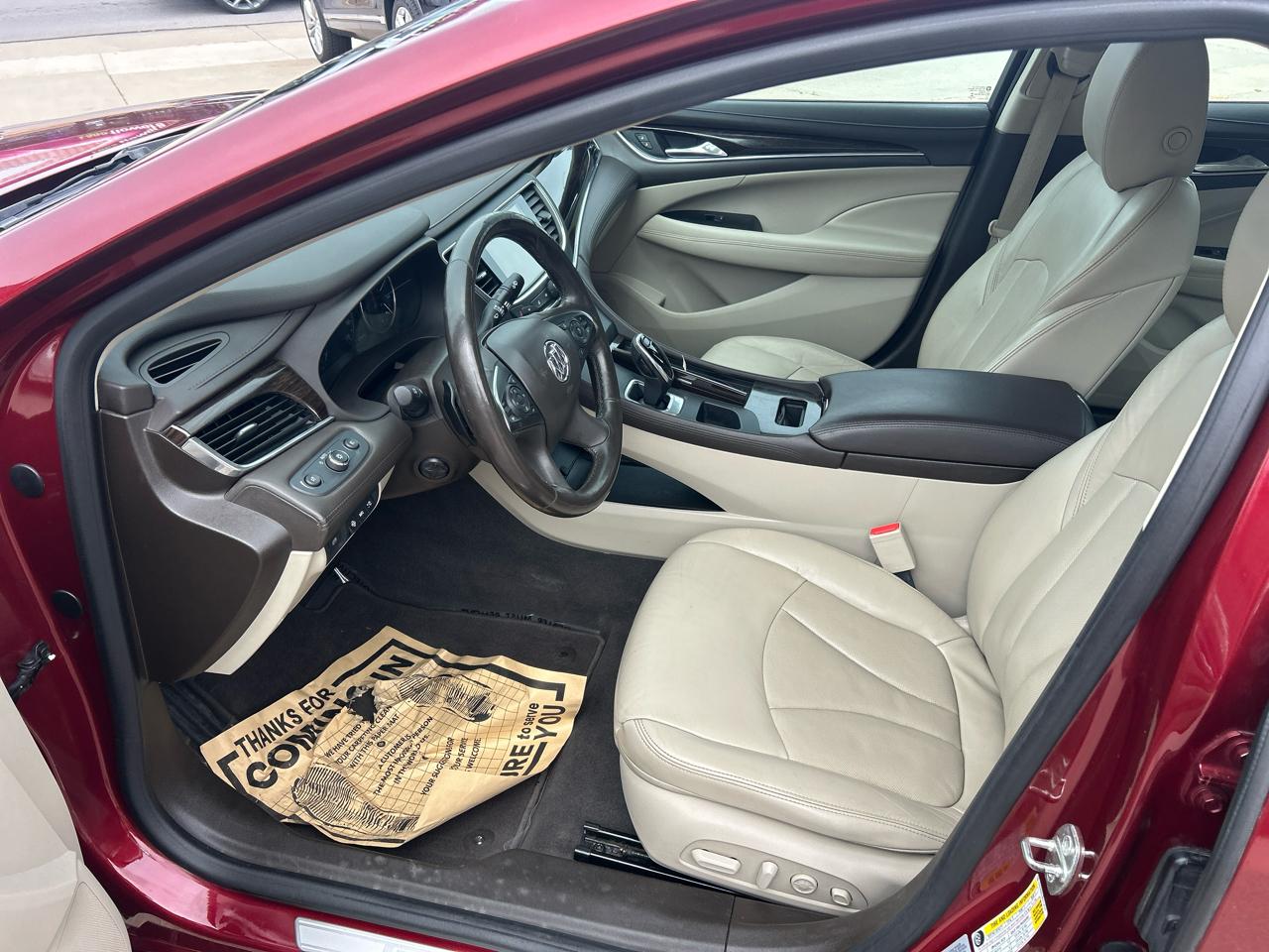 Buick LaCrosse 4dr Sdn Premium FWD 2017