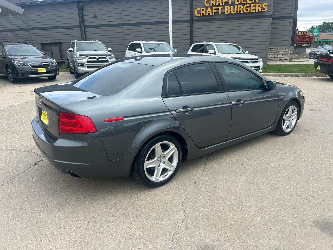Acura TL 4dr Sdn MT 2006