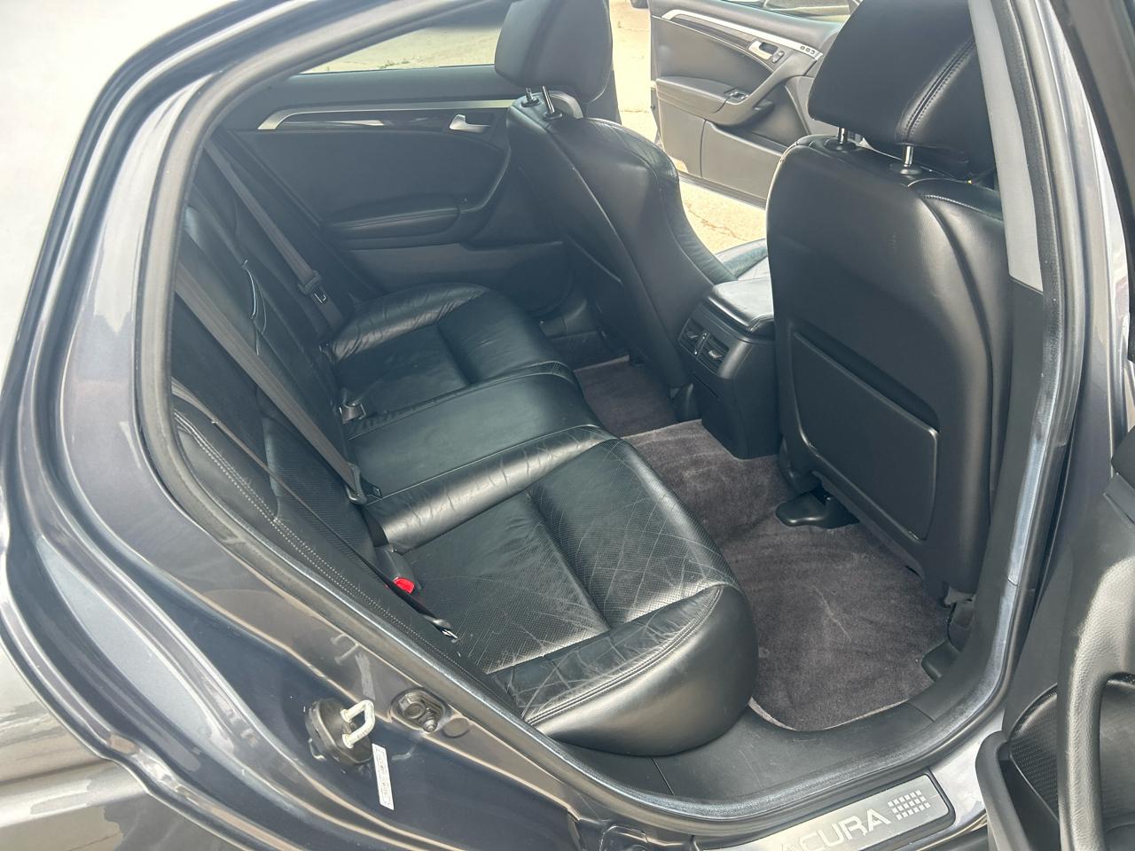 Acura TL 4dr Sdn MT 2006