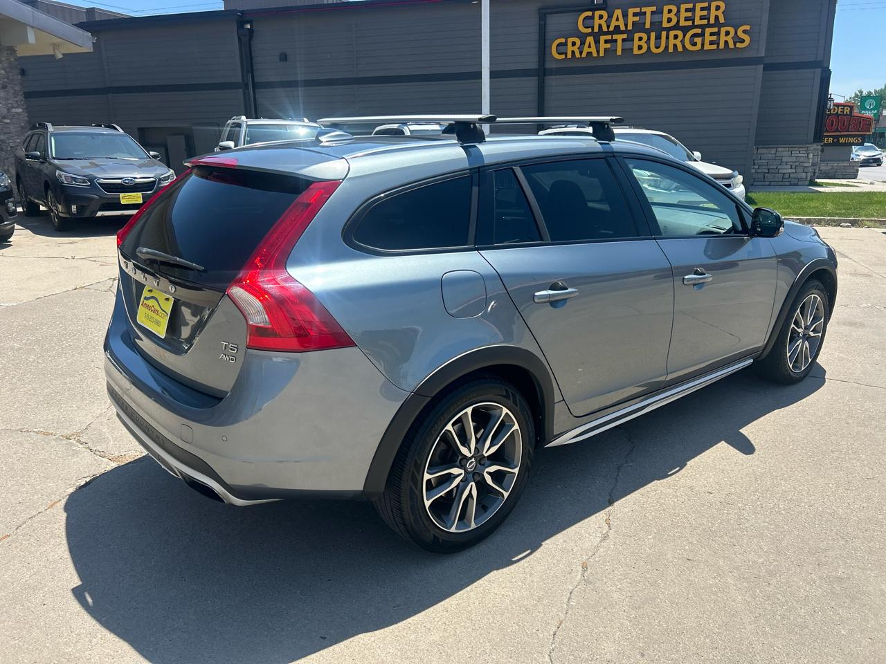 Volvo V60 Cross Country T5 AWD 2017