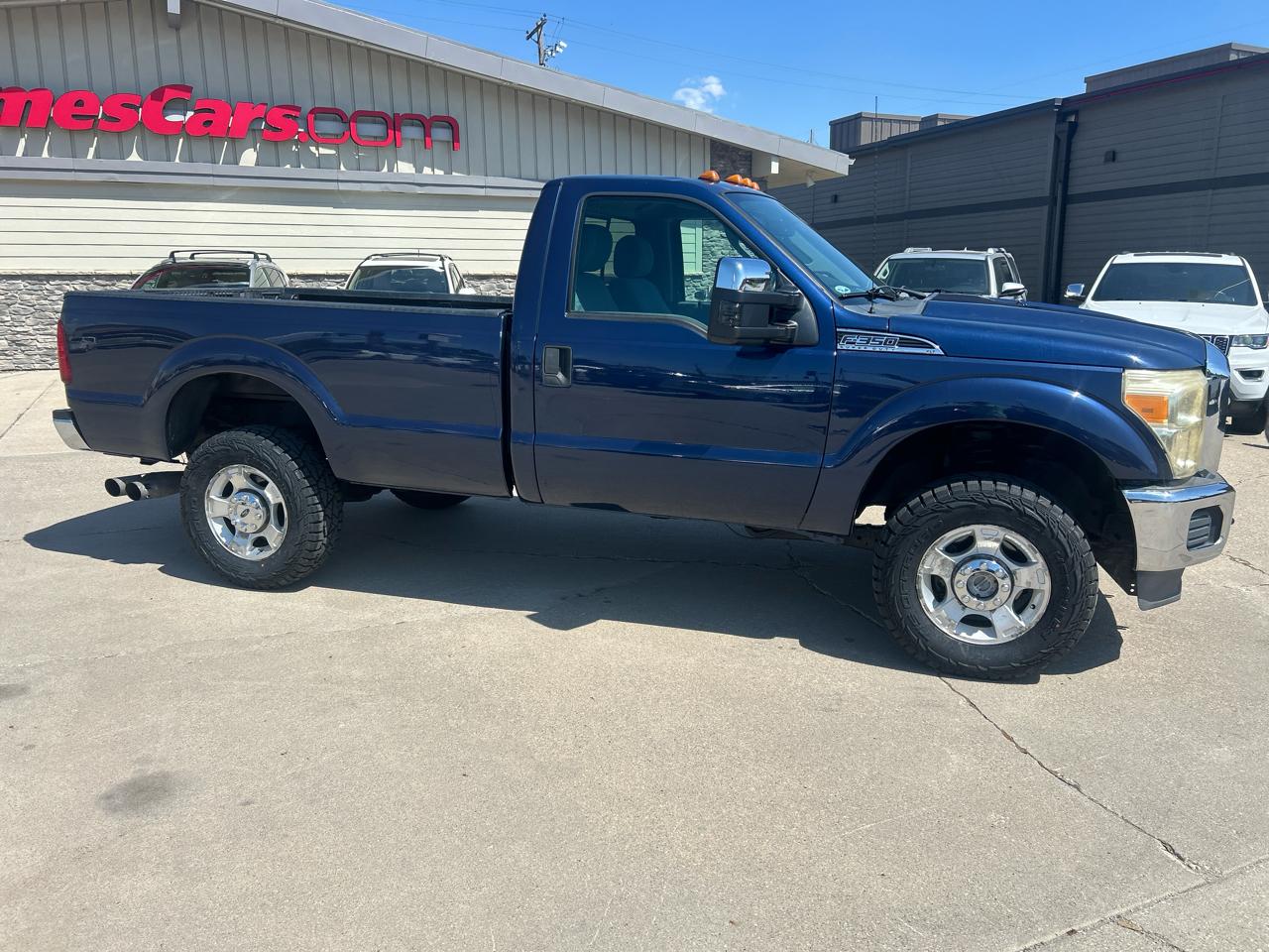 Ford Super Duty F-350 SRW 4WD Reg Cab 137" XLT 2012