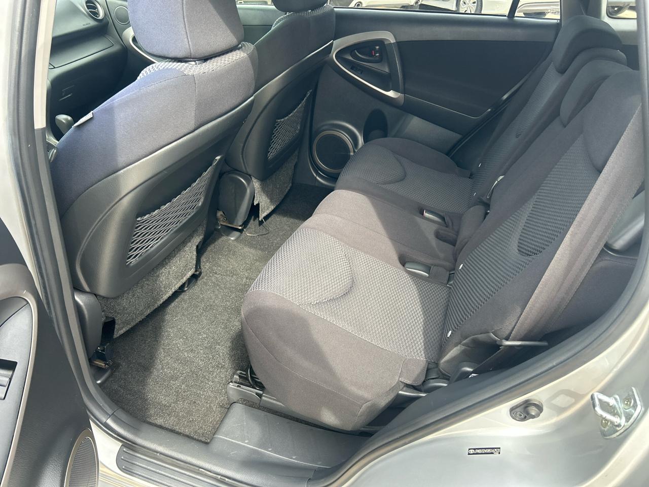 Toyota RAV4 4WD 4dr 4-cyl 4-Spd AT Sport (Natl) 2008