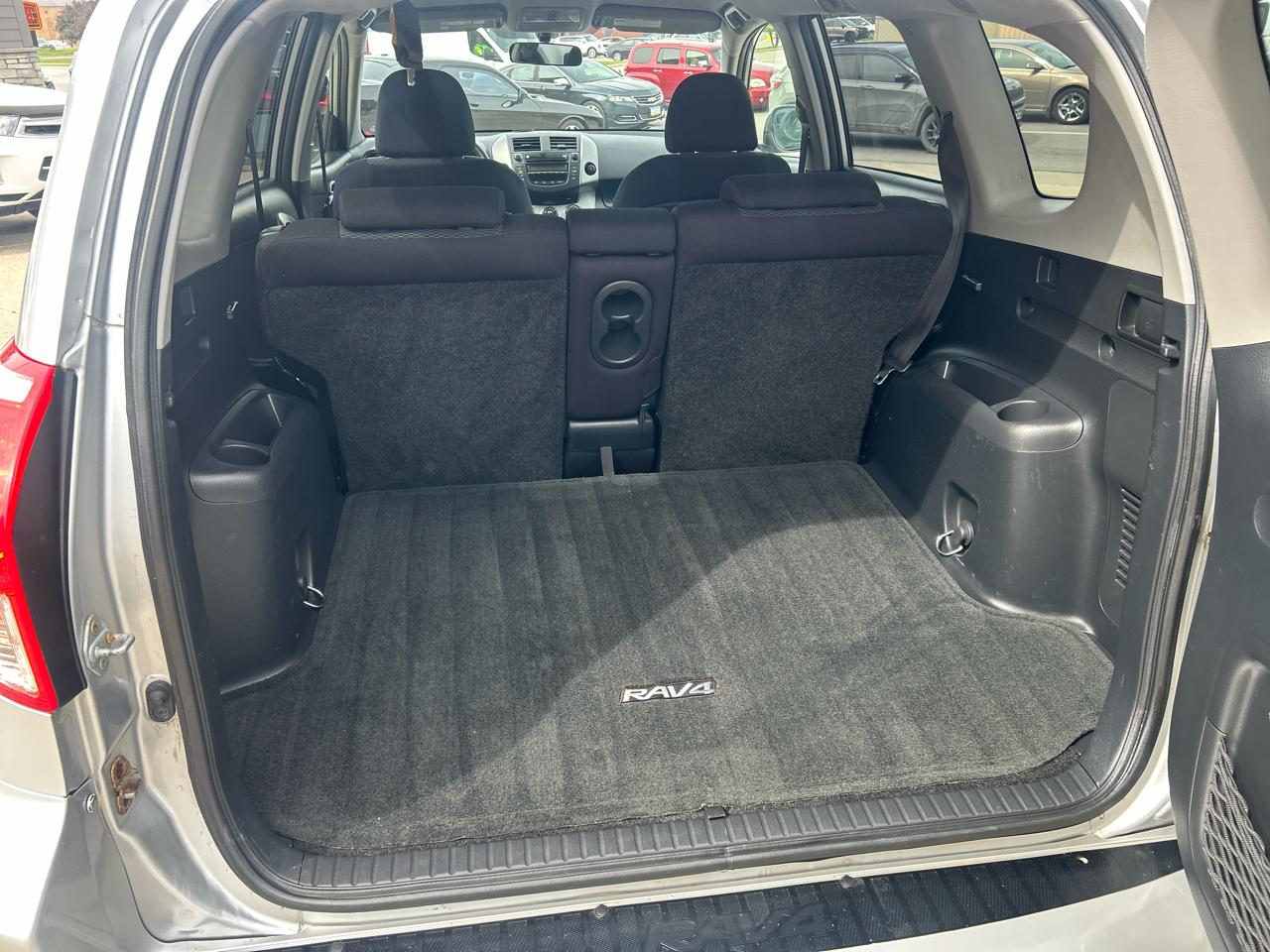 Toyota RAV4 4WD 4dr 4-cyl 4-Spd AT Sport (Natl) 2008